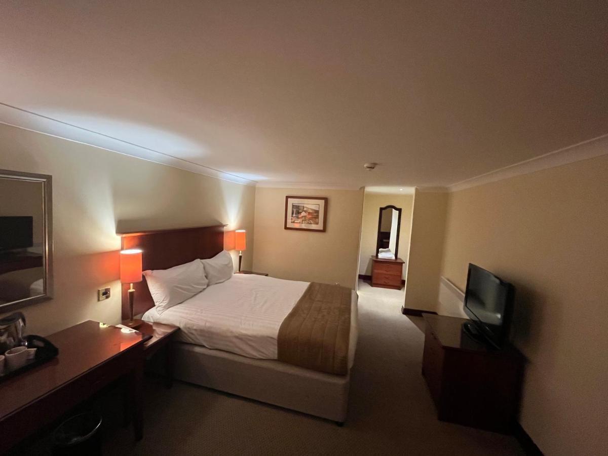 Macdonald Tickled Trout Hotel Preston  Ngoại thất bức ảnh