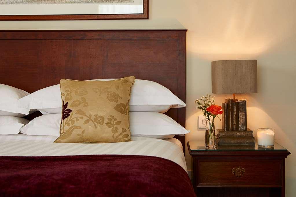 Macdonald Tickled Trout Hotel Preston  Phòng bức ảnh