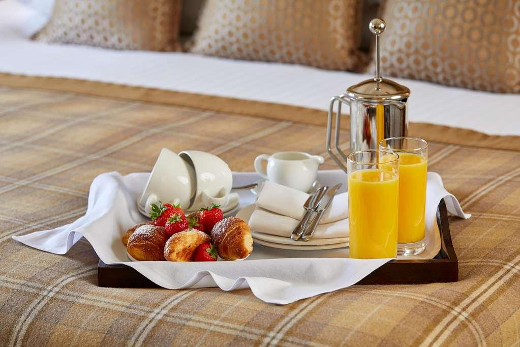Macdonald Tickled Trout Hotel Preston  Phòng bức ảnh